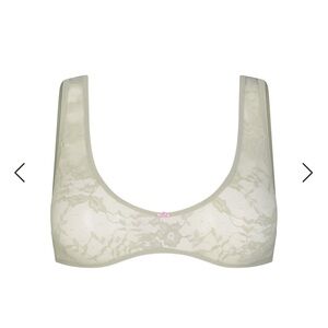 SKIMS stretch lace bralette M